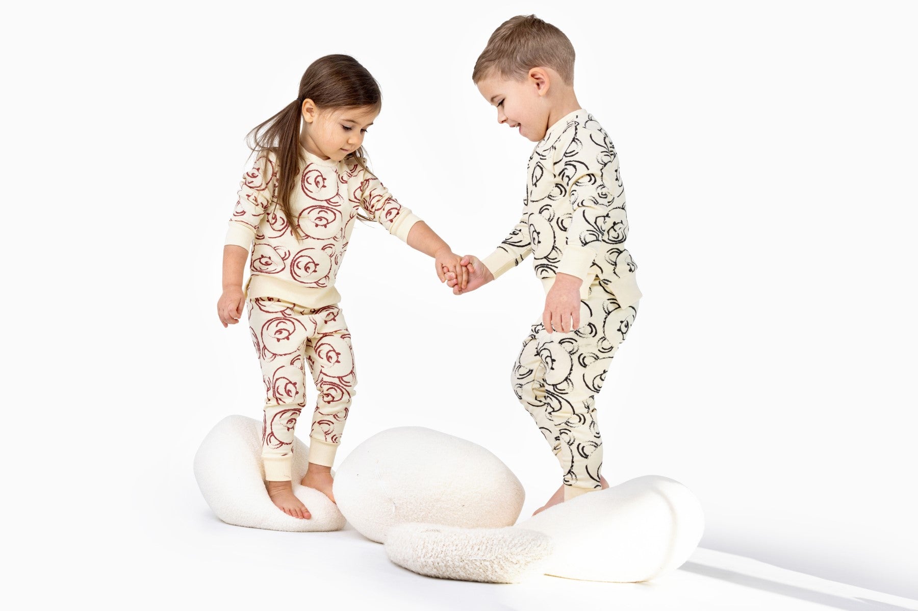 11-700 SISTER FRUIT TEDDY SKETCH PAJAMAS