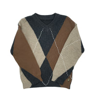 13-124 BZZY JUMBO ARGYLE CREW TOP