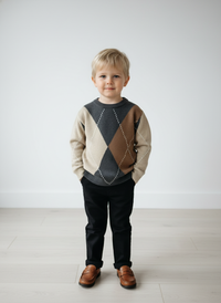 13-124 BZZY JUMBO ARGYLE CREW TOP