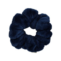 P1507 HEIRLOOMS FUR SCRUNCHIE
