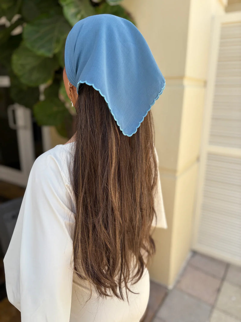 SCARF BAR COTTON SQUARE SCALLOP BANDANA