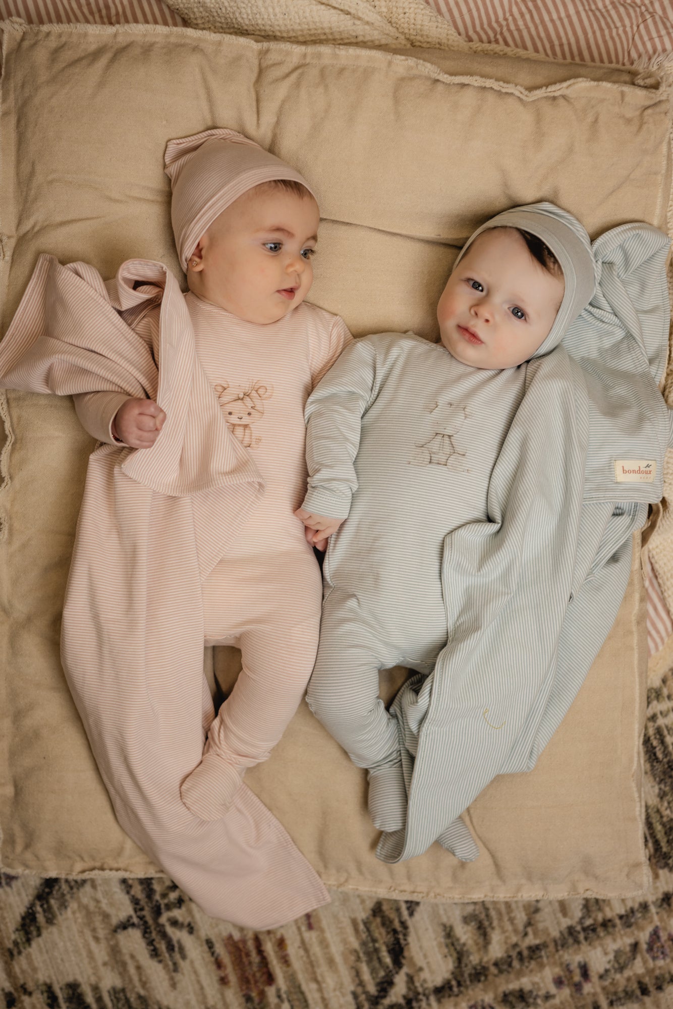319B BONDOUX STRIPE FOOTIE 3PC LAYETTE
