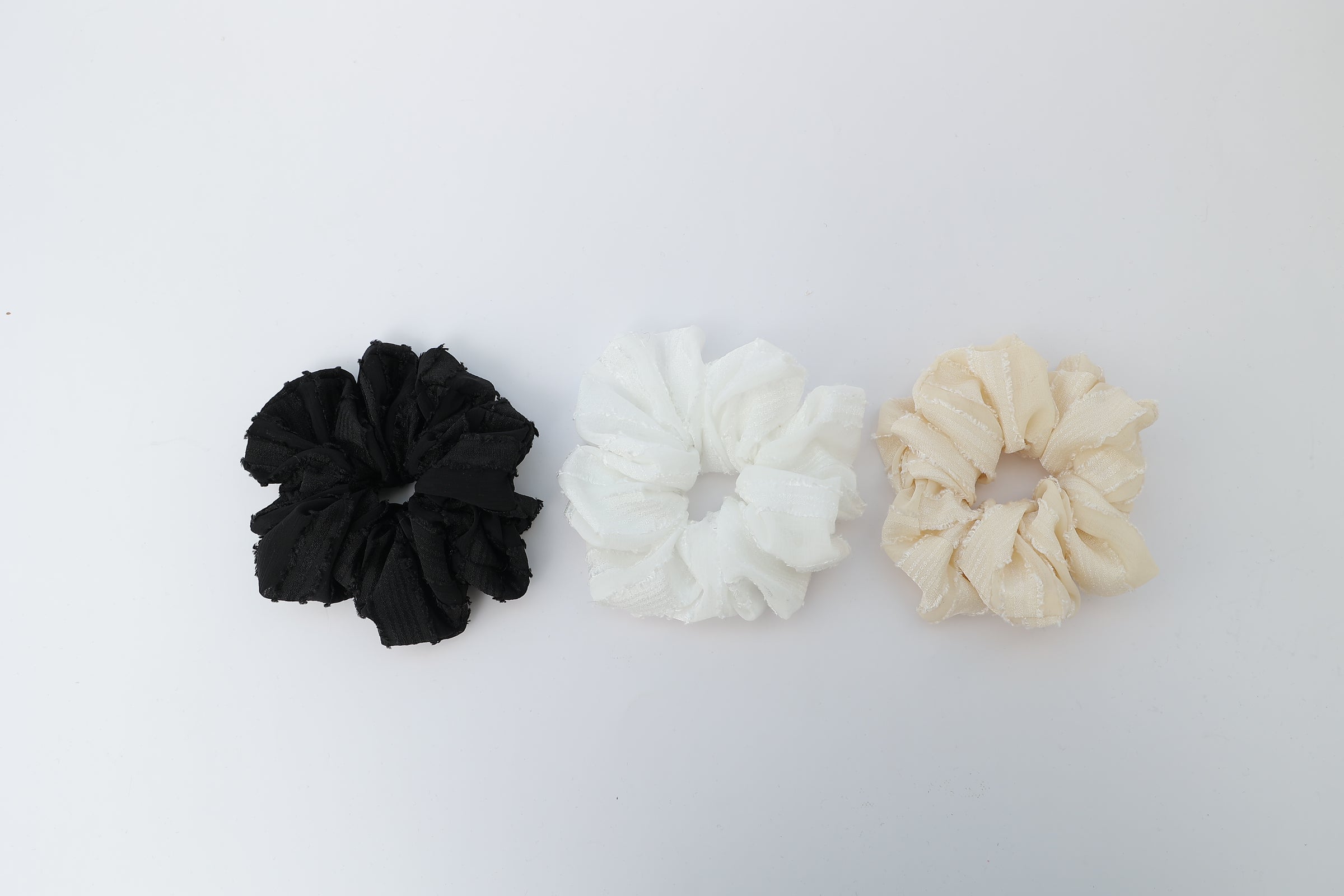 561SC DAZZLE TEXTURE CHIFFON SCRUNCHY