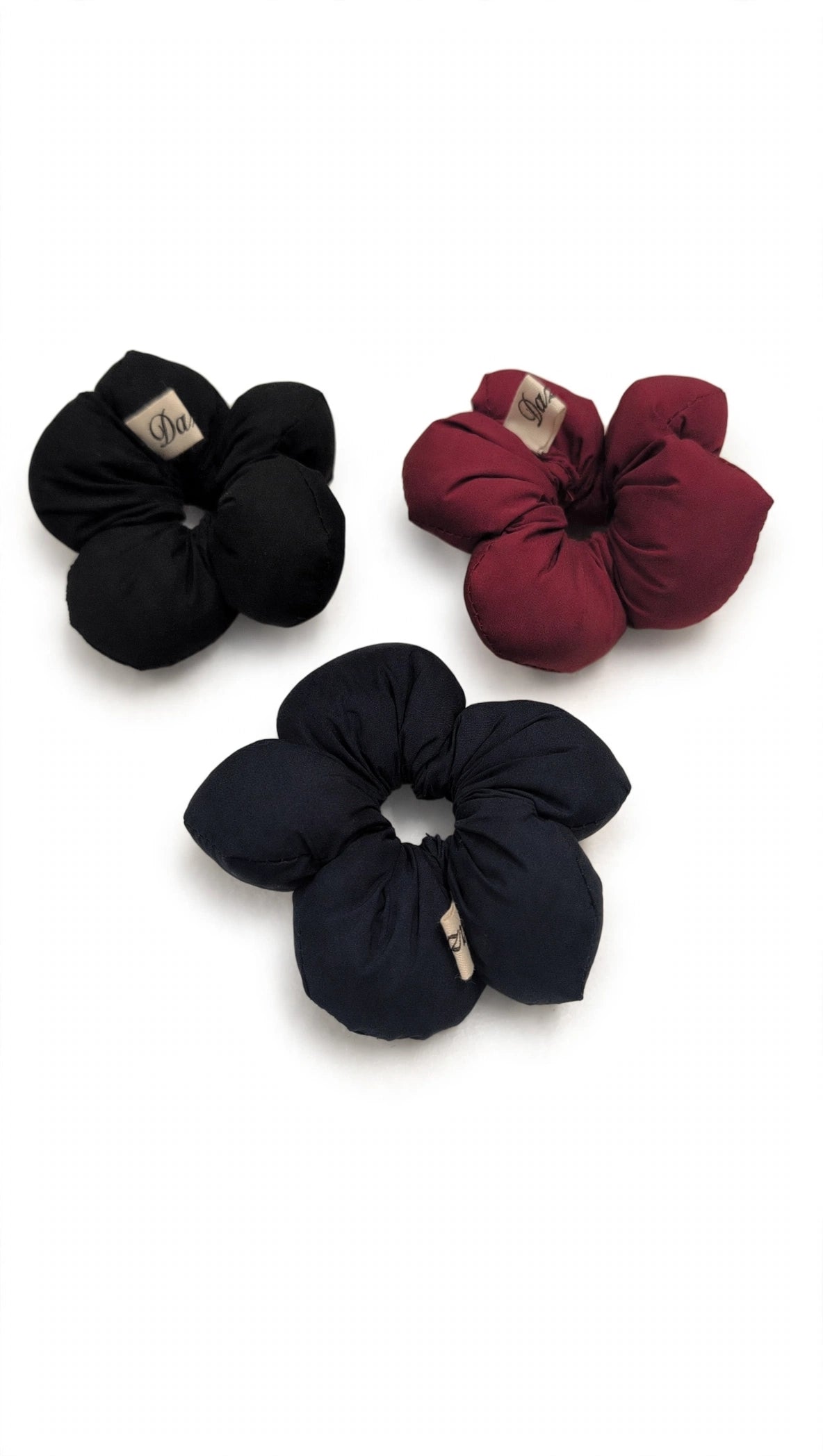 6205FS DAZZLE PUFFER FLOWER SCRUNCHY