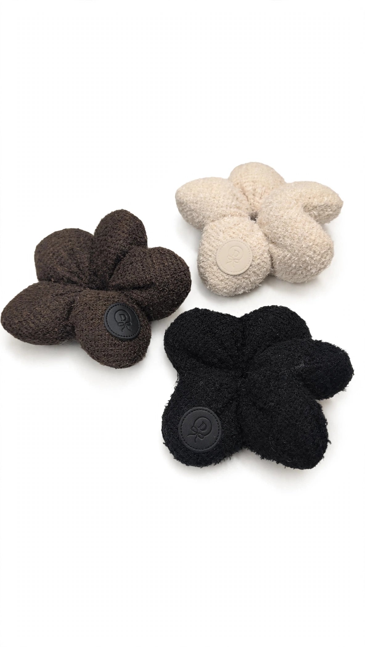 6228FS DAZZLE CHENILLE KNIT FLOWER SCRUNCHY