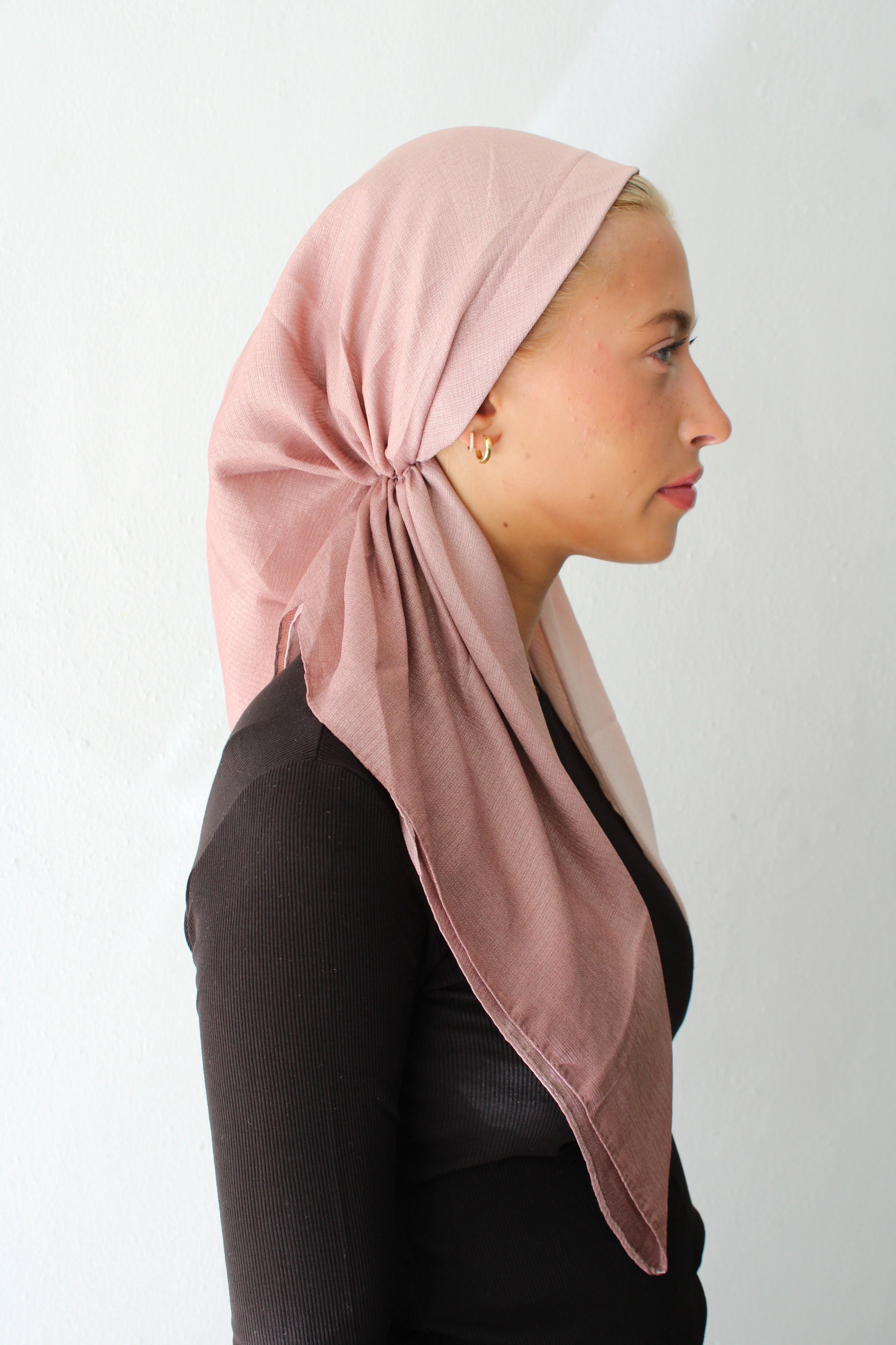SCARF BAR CLASSIC PRETIED SHIMMER OMBRE (W/ VELVET GRIP)