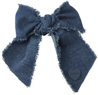 CP-7250 CHERIE DENIM FRINGE HEART MEDIUM CLIP