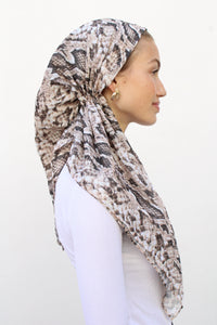 SCARF BAR  VERSATILE PRETIED WITH VELVET GRIP
