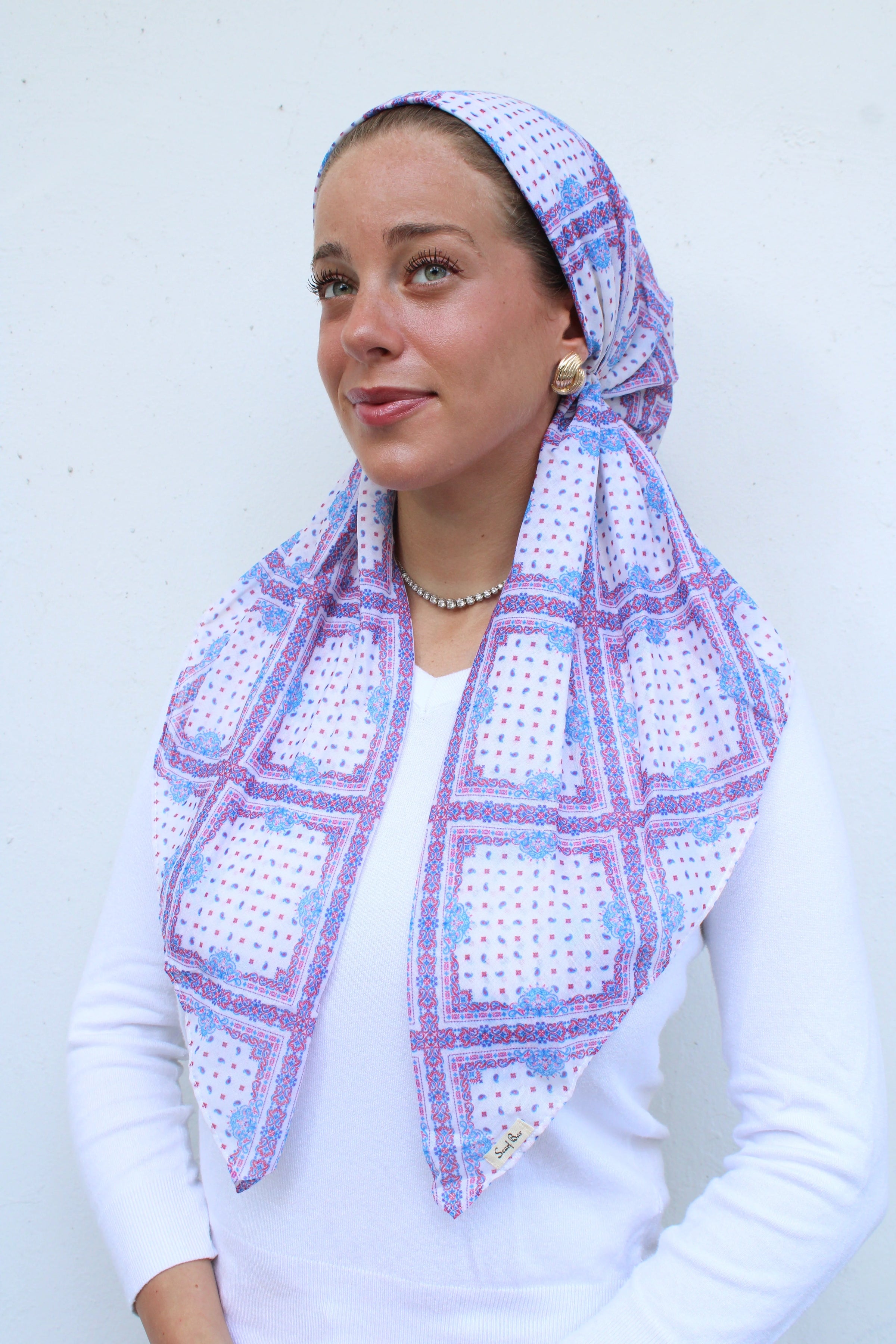 SCARF BAR CLASSIC PRETIED W/ VELVET GRIP
