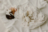 ELYS & CO BOW PATTERN COLLECTION MUSLIN SWADDLE