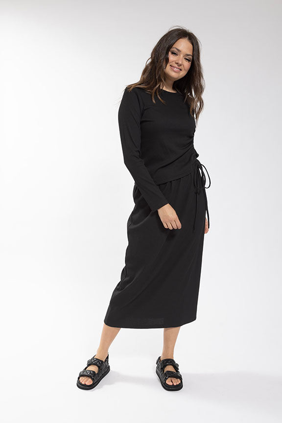 LA251 LATITUDE RIB PULL SIDE TEE