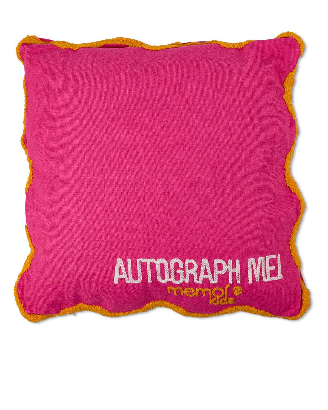 MAC-032 MEMOI CAMP TASTIC AUTOGRAPH PILLOW