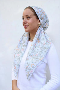 SCARF BAR CLASSIC PRETIED W/ VELVET GRIP