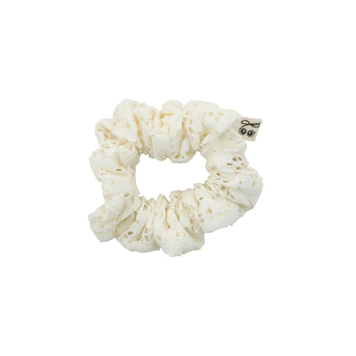 P1450 HEIRLOOM  EYELET OVERSIZED SCRUNCHIE