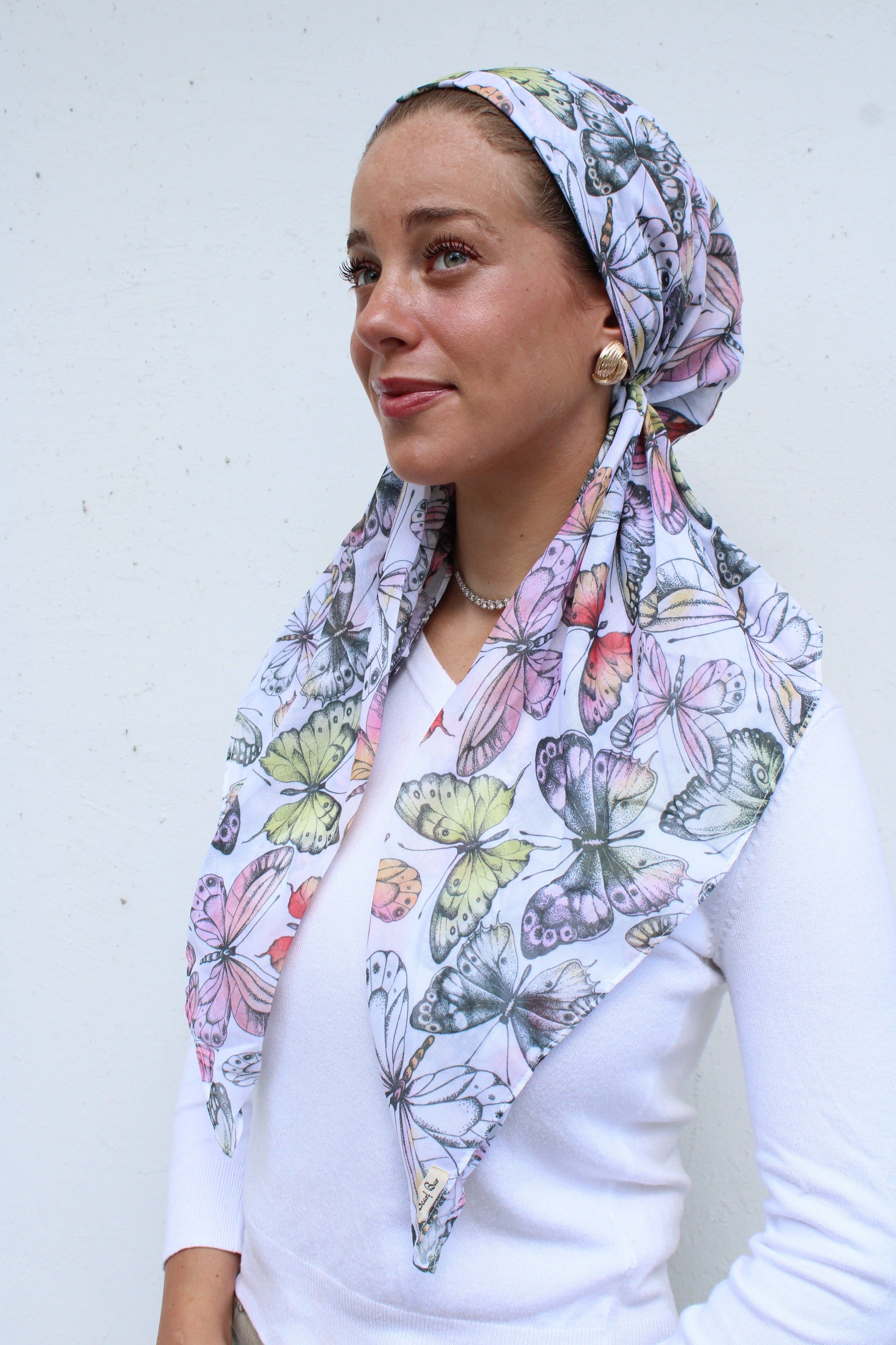SCARF BAR CLASSIC PRETIED W/ VELVET GRIP