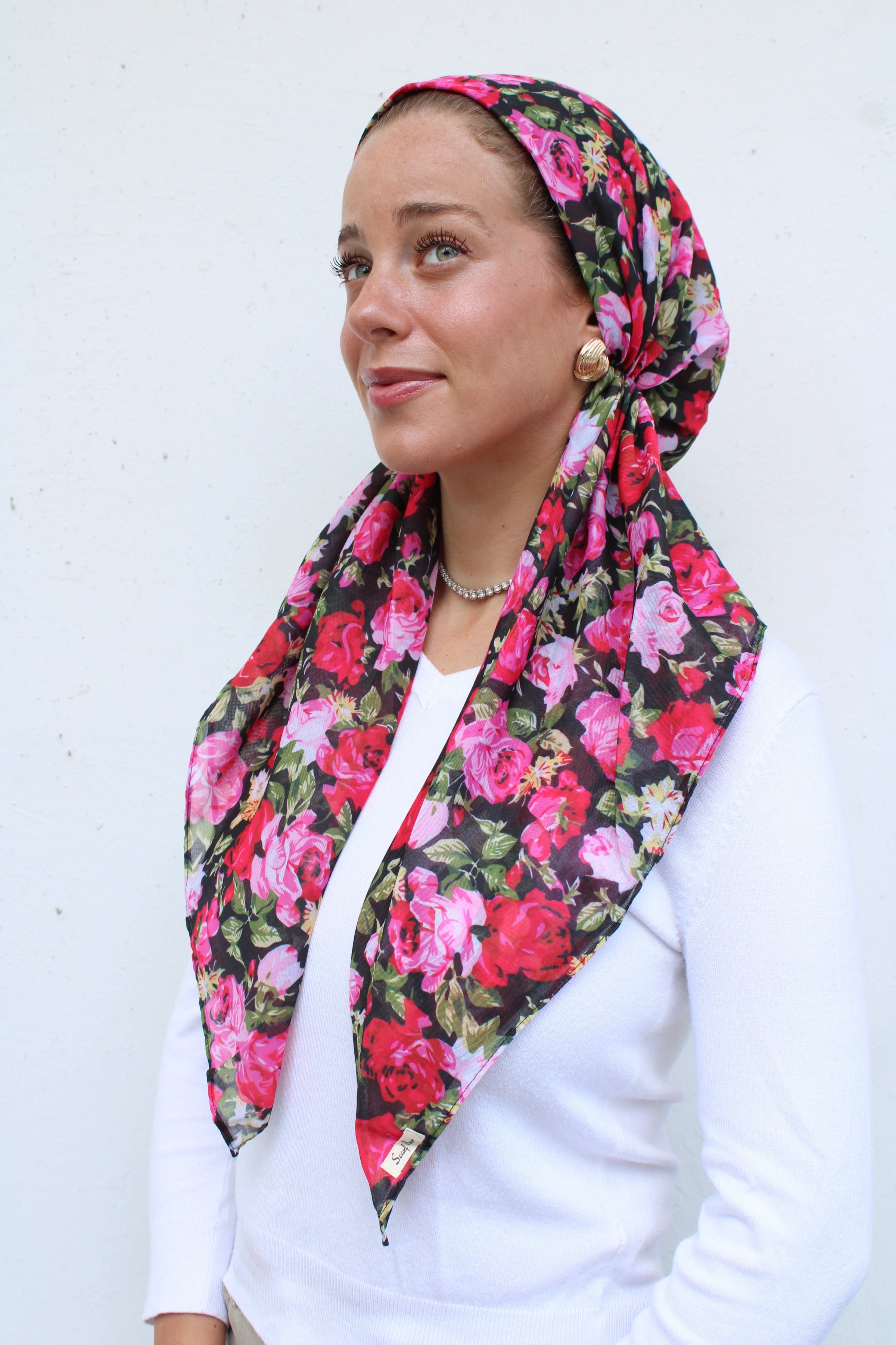 SCARF BAR CLASSIC PRETIED W/ VELVET GRIP
