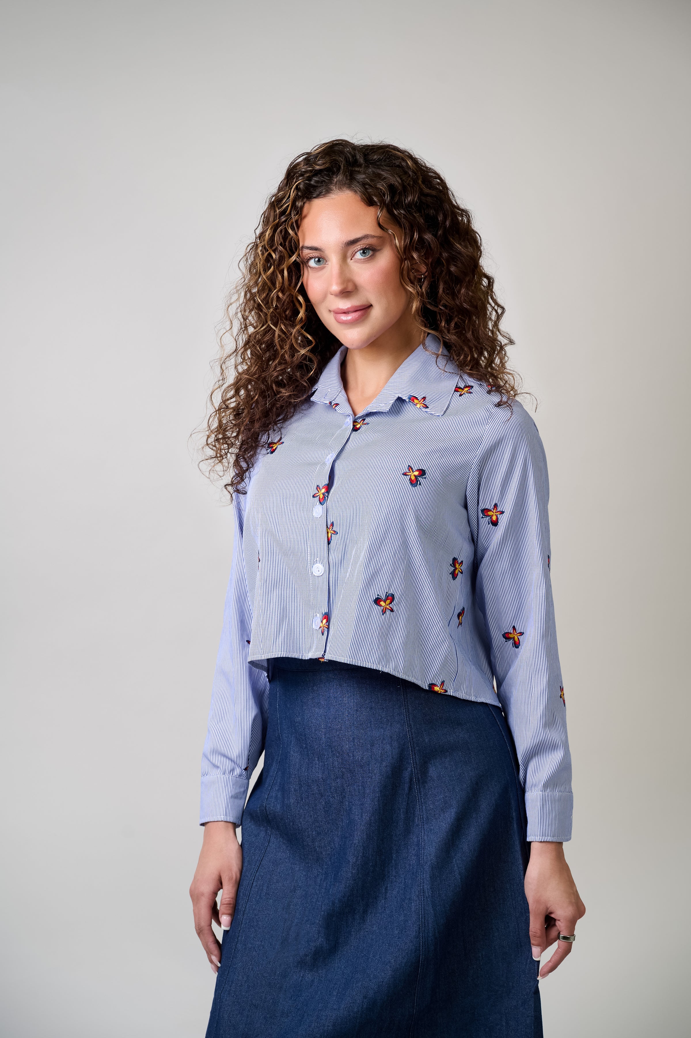 2019 A-LINE APPAREL BUTTERFLY BLOUSE