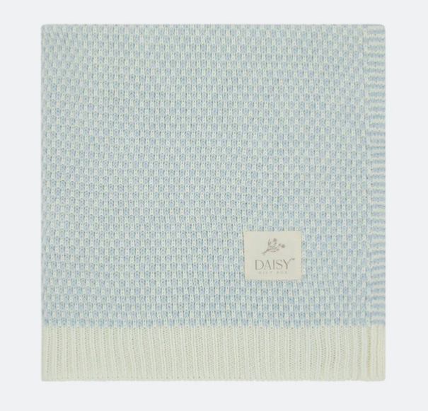DAISY PETAL KNIT BLANKET