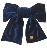 CP6915 CHERIE VELVET LOGO CLIP