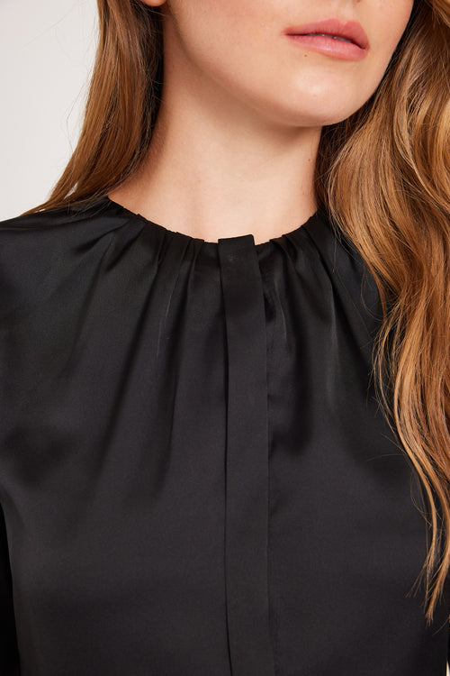 TRV242005 ORD COUTURE SILKY BLOUSE PLEATED NECK