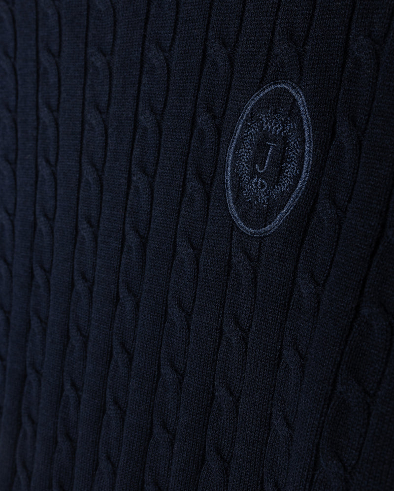 W-23229 STORY CREST CABLE KNIT SWEATER