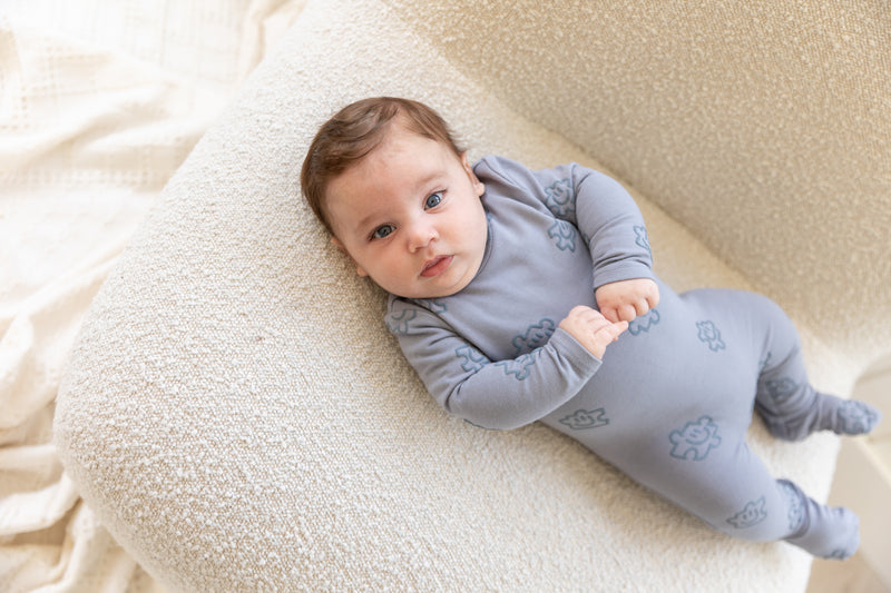 WB3CY2222 LUX BABY PUZZLE ONESIE