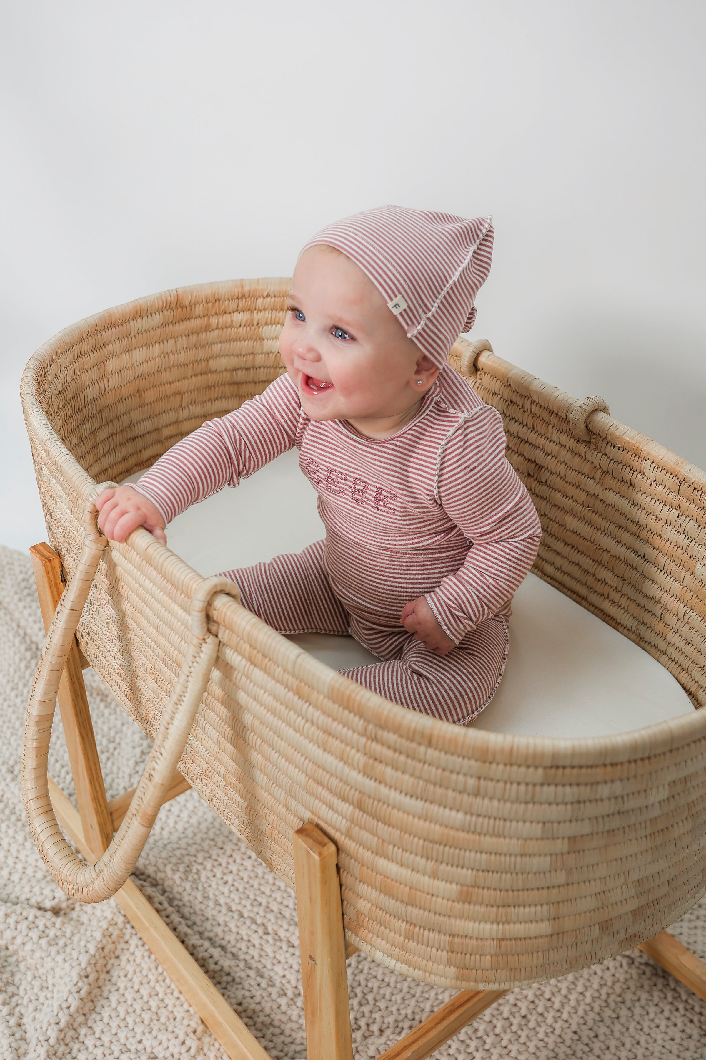 WB5CP7219A FRAGILE STRIPE JERSEY FOOTIE + BEANIE