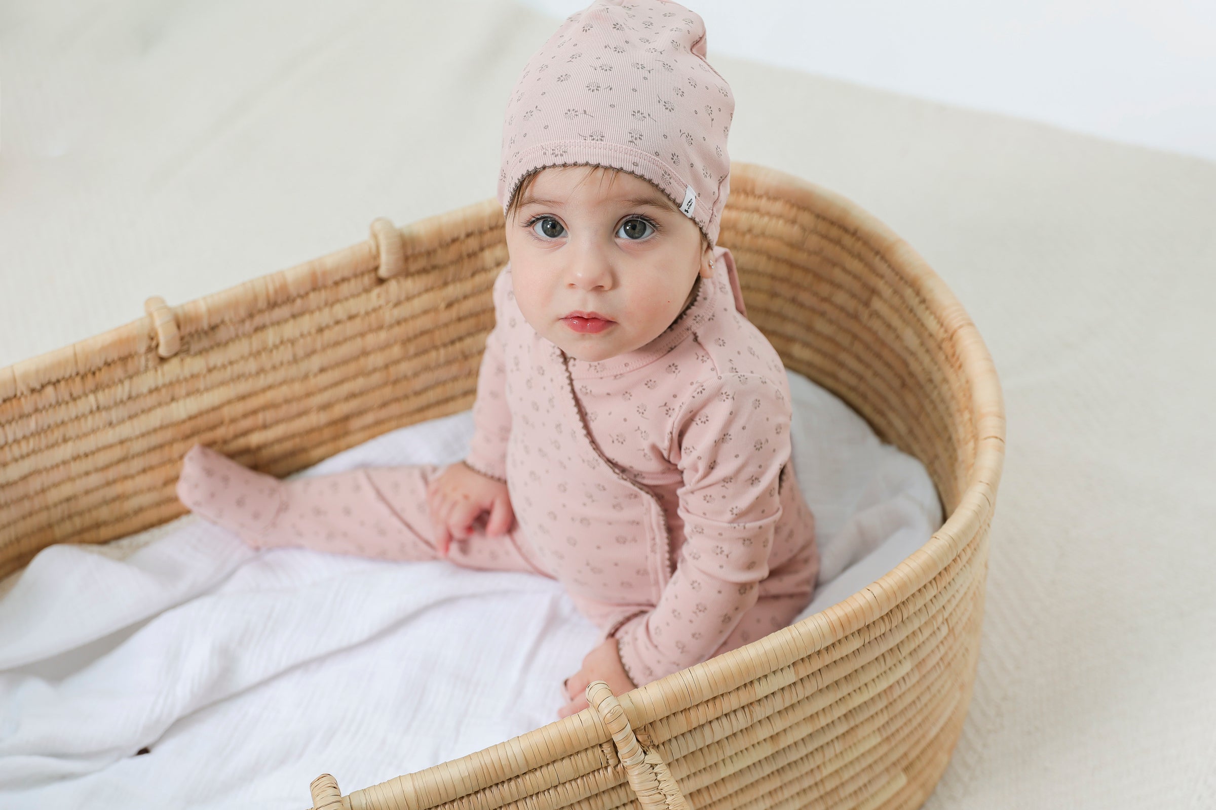 WB5CP7305 LITTLE FRAGILE JERSEY KNIT FOOTIE + BEANIE