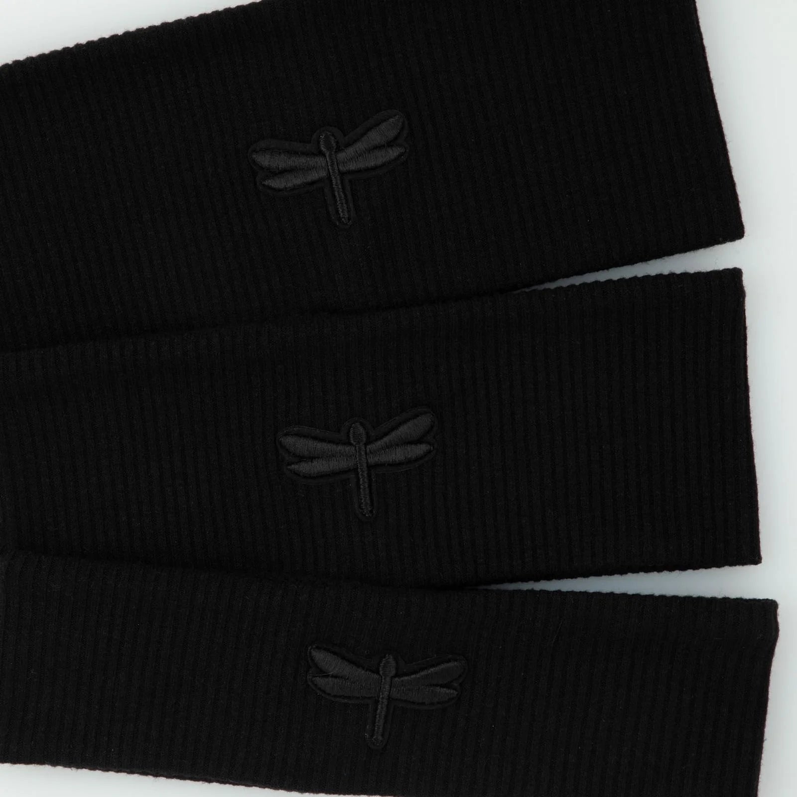 TAL NY MONOCHROME EMBOSSED LOGO BAND