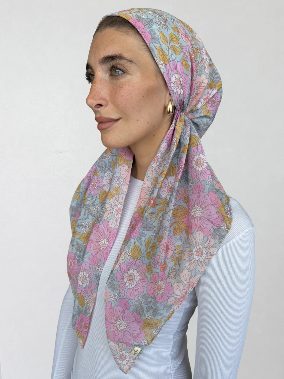 SCARF BAR CLASSIC PRETIED W/ VELVET GRIP