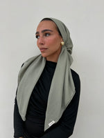 SCARF BAR CLASSIC PRETIED COTTON W/ VELVET GRIP