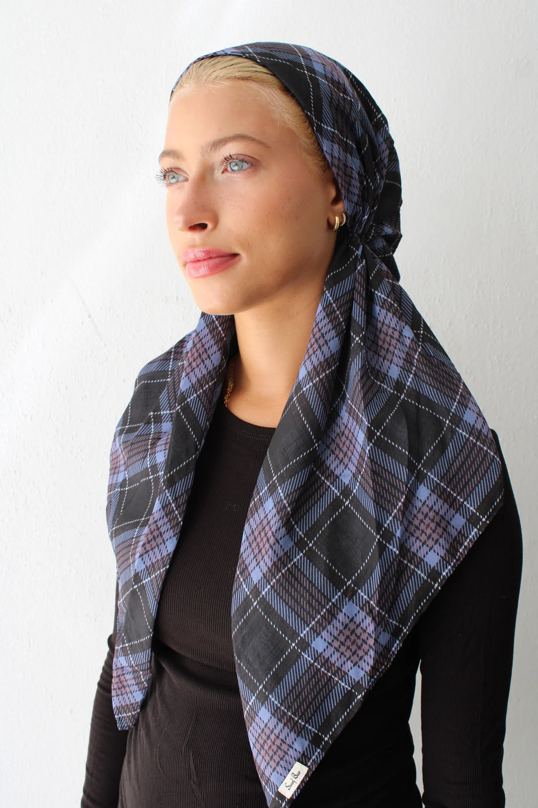 SCARF BAR CLASSIC PRETIED W/ VELVET GRIP