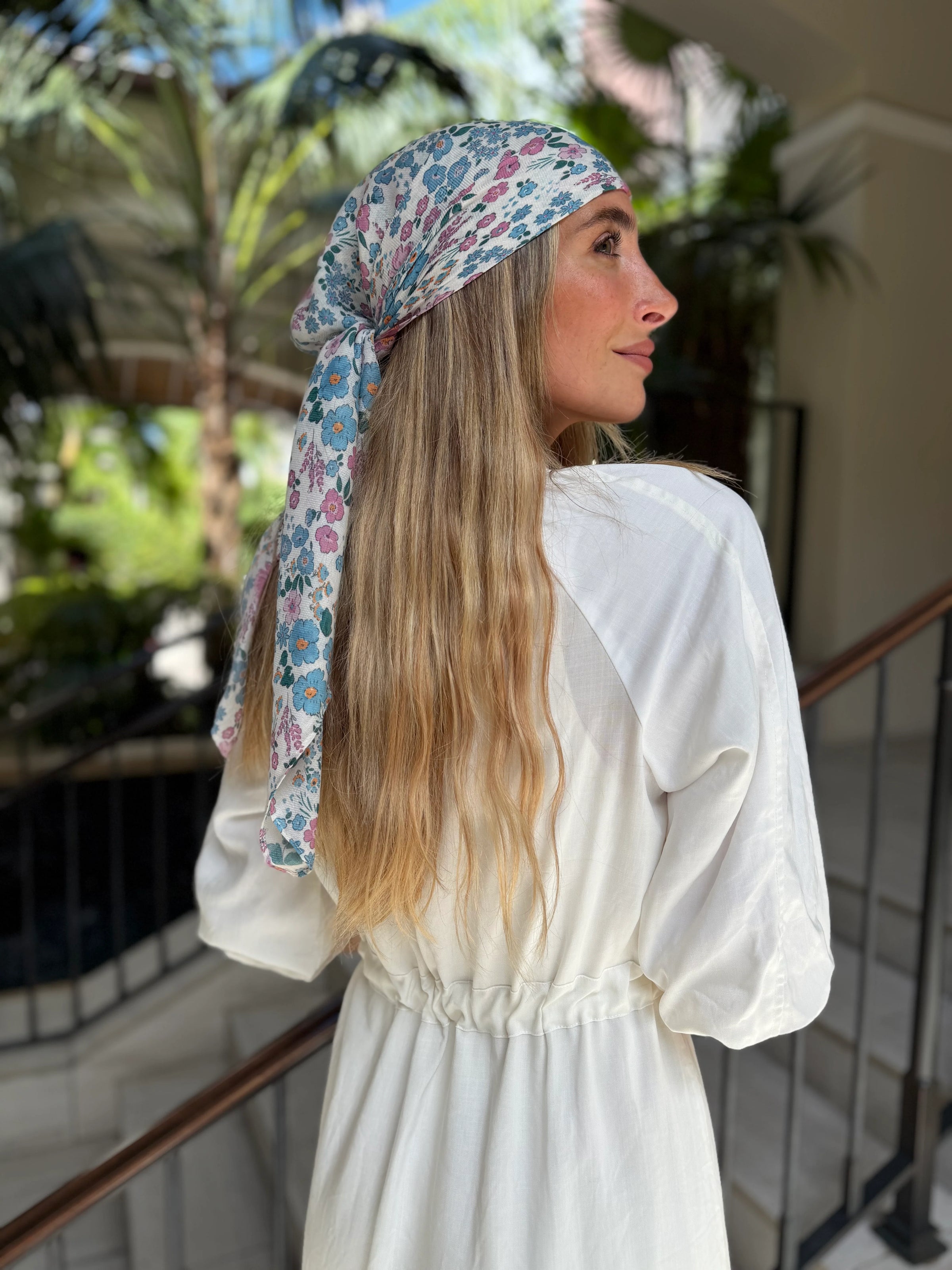 SCARF BAR SQUARE HEAD SCARF (90X90)