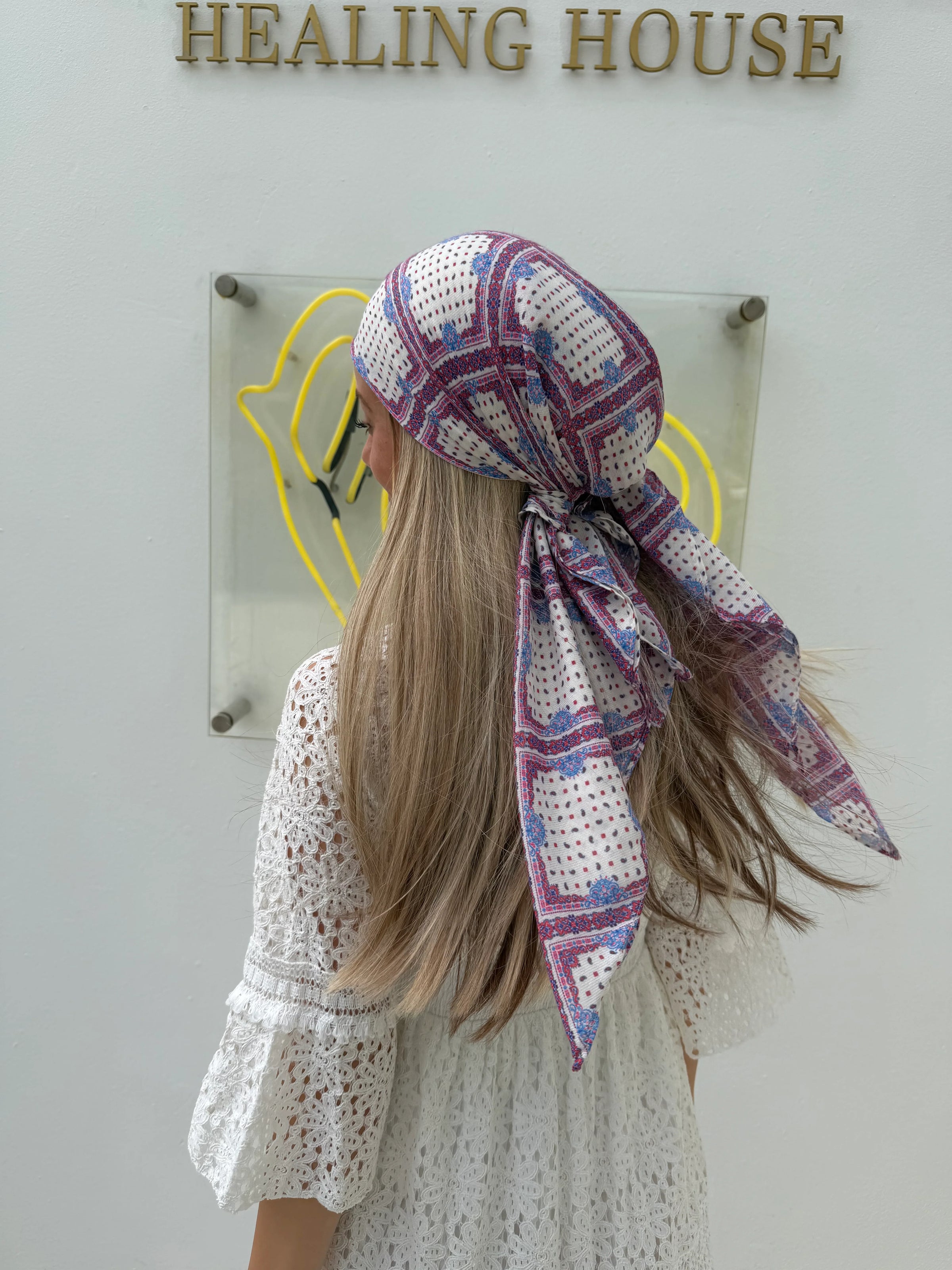 SCARF BAR SQUARE HEAD SCARF (90X90)