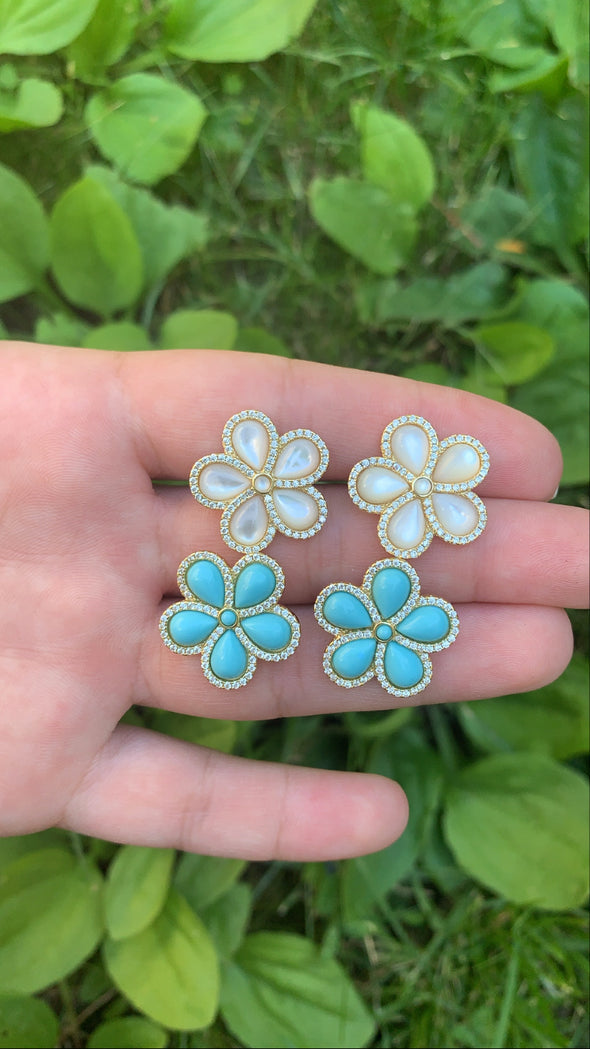 TJ129 TIMELESS JEWELS FLOWER STUDS