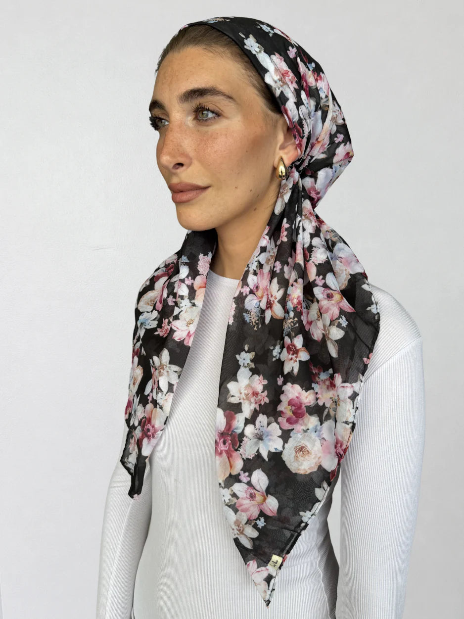 SCARF BAR CLASSIC PRETIED W/ VELVET GRIP