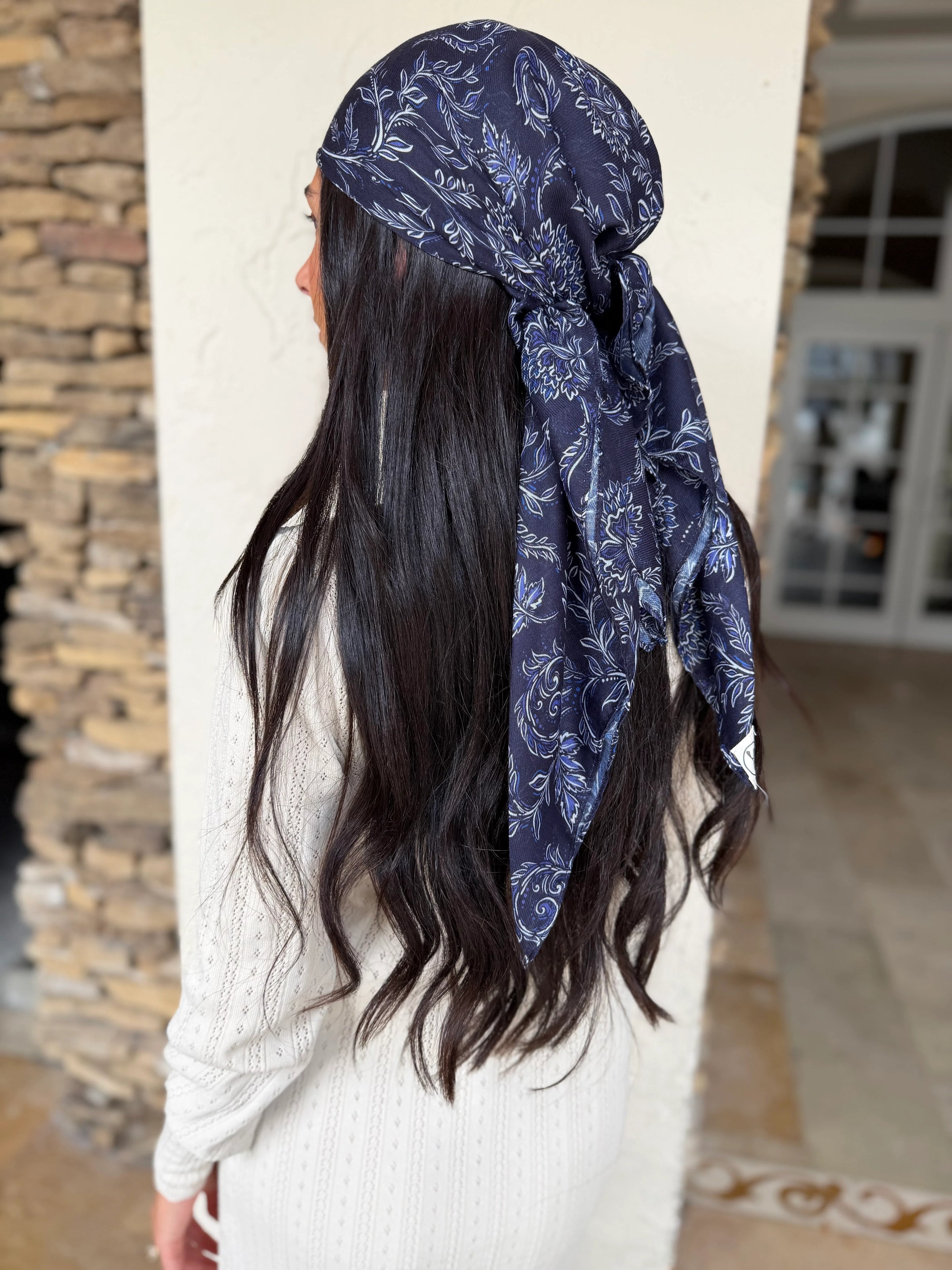 SCARF BAR SQUARE HEAD SCARF (90X90)