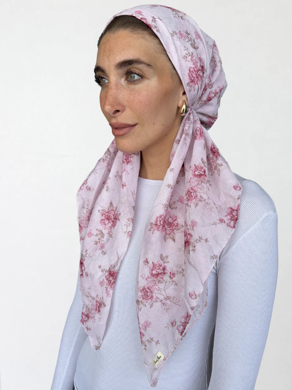SCARF BAR CLASSIC PRETIED W/ VELVET GRIP