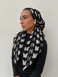 SCARF BAR CLASSIC PRETIED (VELVET GRIP)
