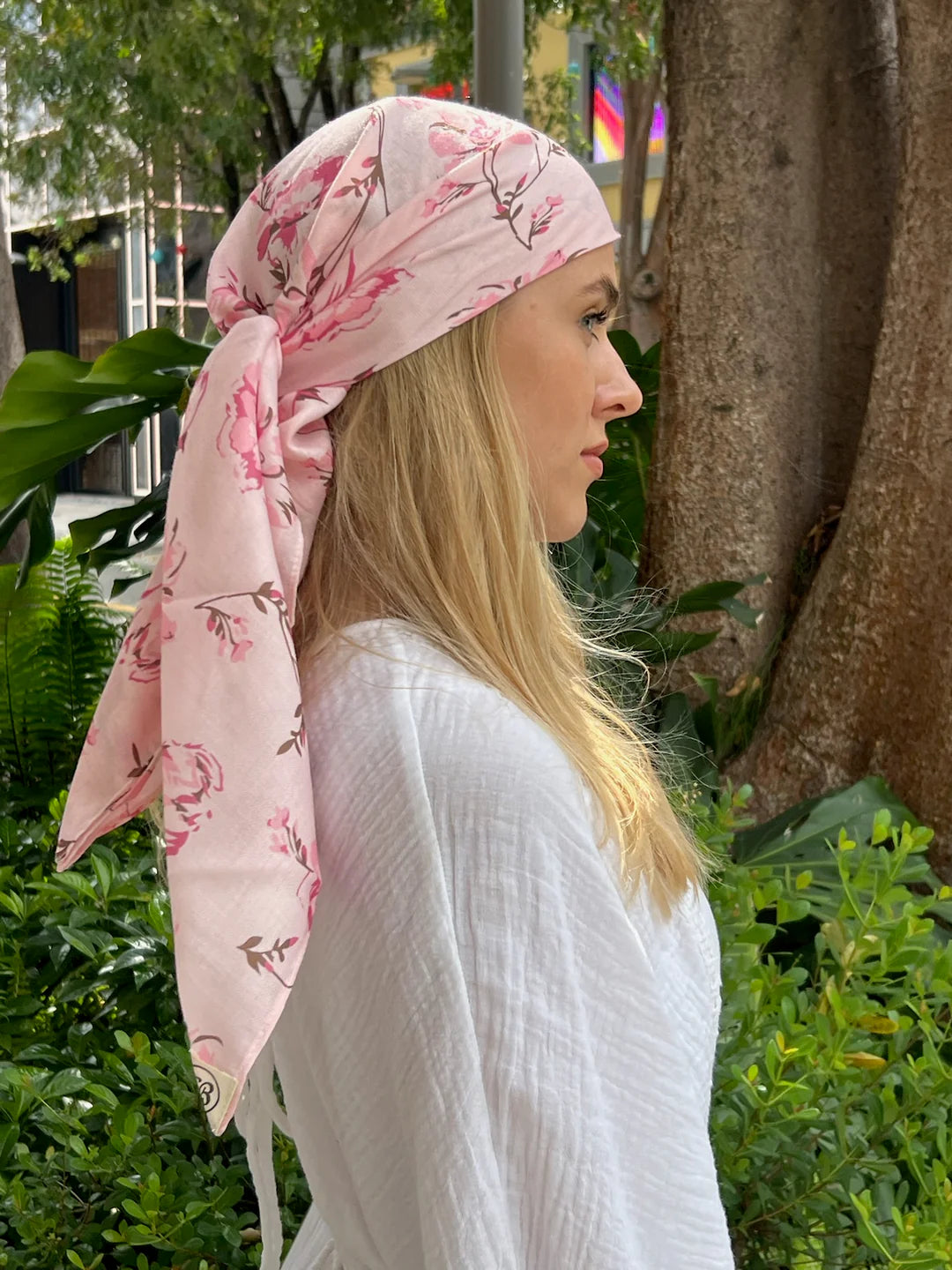 SCARF BAR SQUARE HEAD SCARF