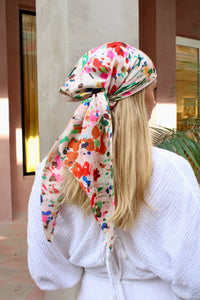 SCARF BAR SQUARE HEAD SCARF
