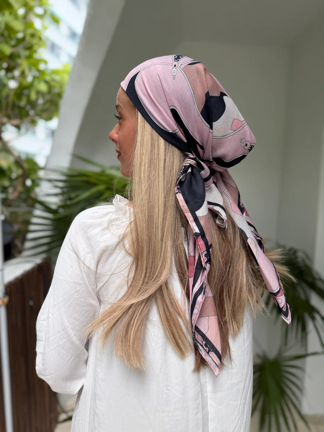 SCARF BAR SQUARE HEAD SCARF INSPIRED