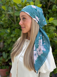 SCARF BAR FLORAL COLLECTION SQUARE SCARF