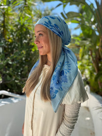 SCARF BAR FLORAL COLLECTION SQUARE SCARF