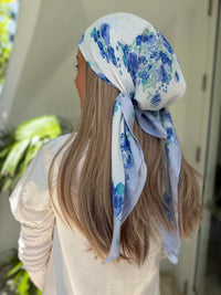SCARF BAR FLORAL COLLECTION SQUARE SCARF