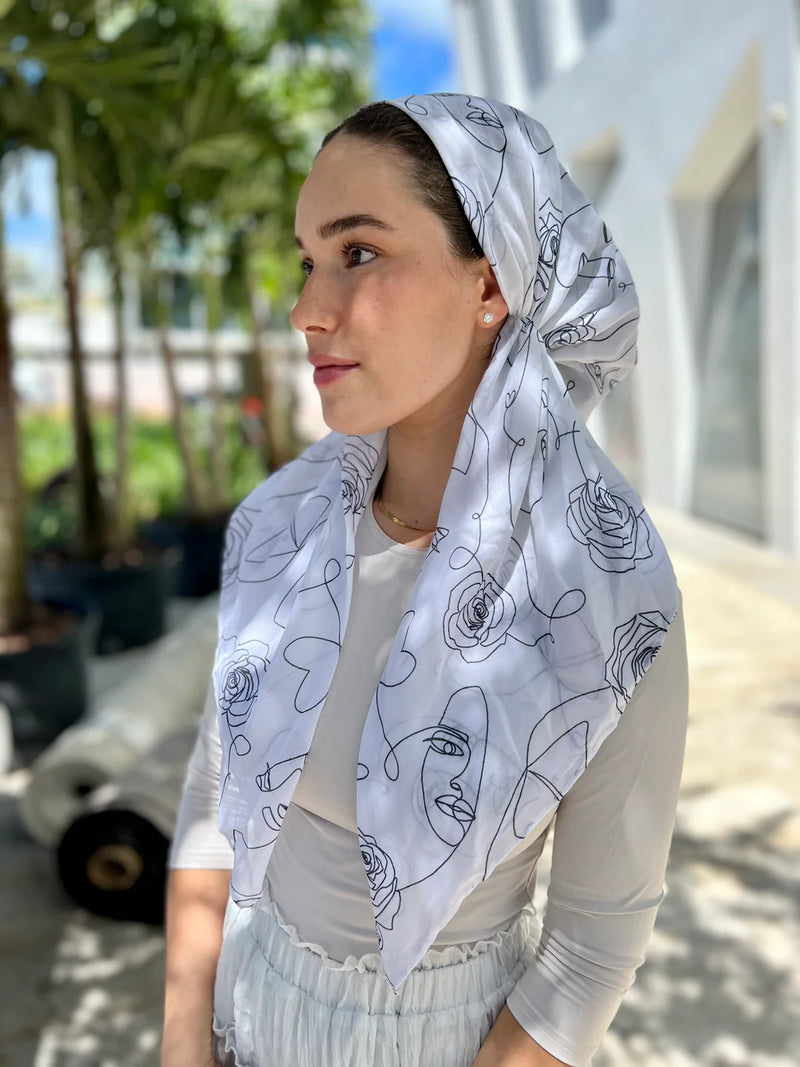 SCARF BAR CLASSIC PRETIED HEAD SCARF W VELVET GRIP
