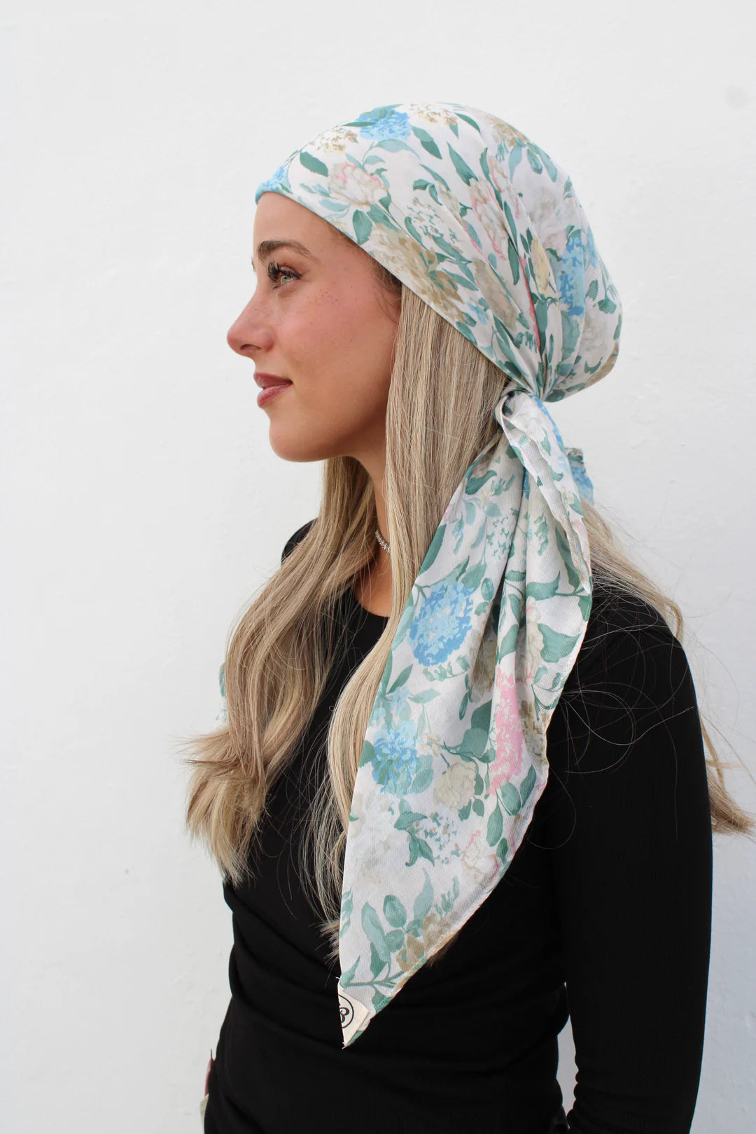 SCARF BAR SQUARE HEAD SCARF (90X90)