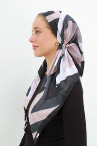 SCARF BAR VERSATILE PRETIED ( VELVET GRIP)