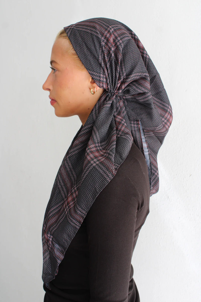 SCARF BAR VERSATILE PRETIED ( VELVET GRIP)