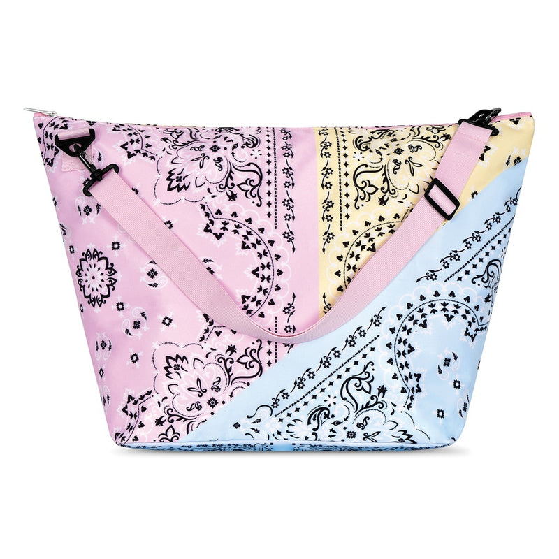 iscream 810-1650 bandana patchwork weekender bag